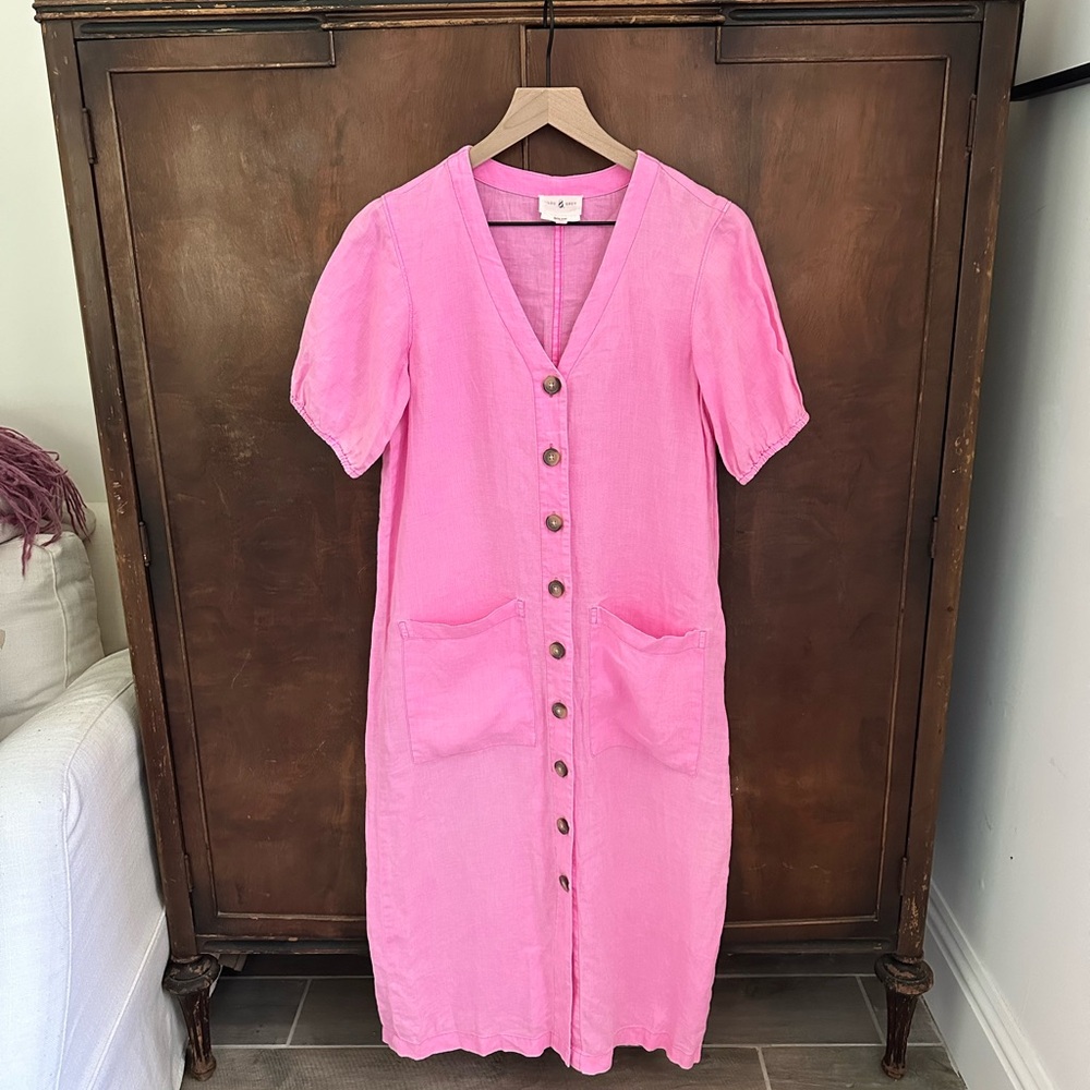 Lou & Grey Pink V-Neck Midi Dress